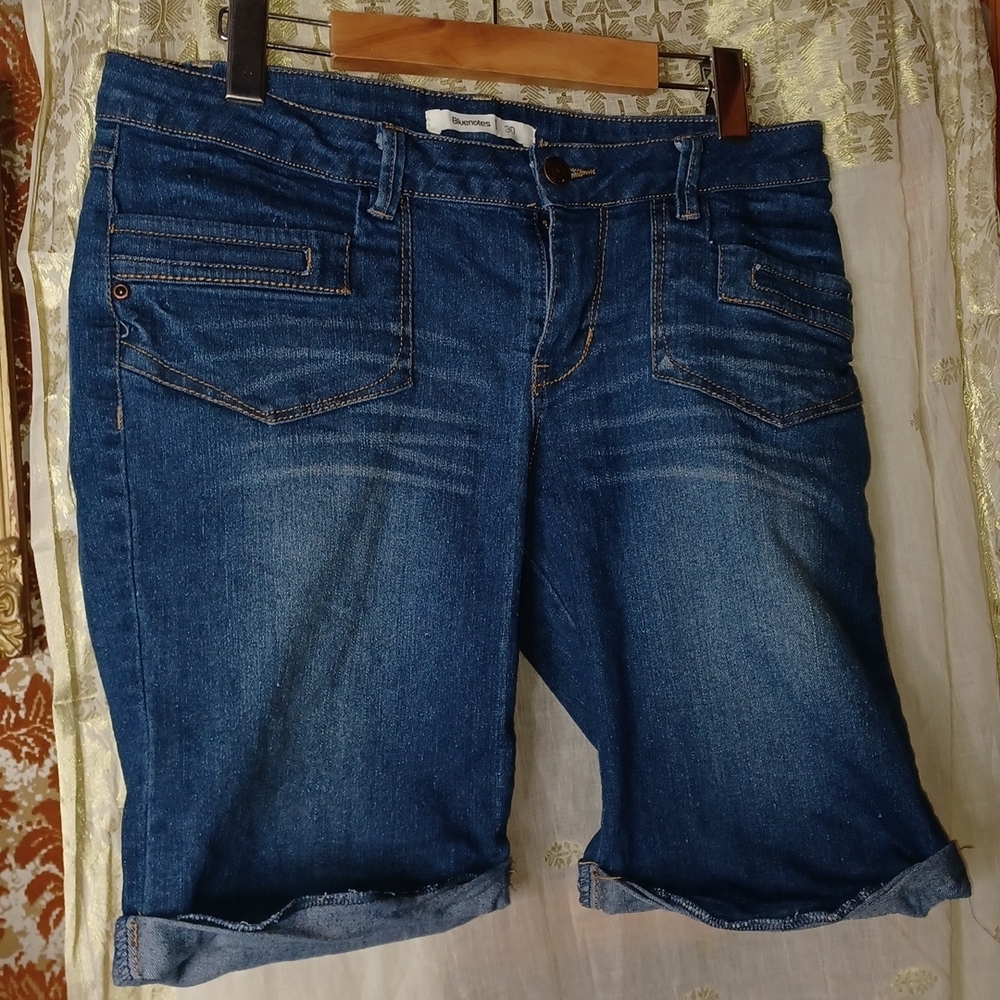 Blue notes denim jean shorts size 30